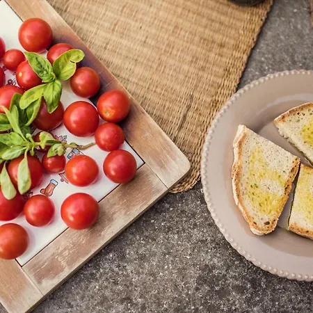 Lägenhet Nuba,con Private Room, Camino A Legna Ogni Comfort, In Campagna A Due Passi Dal Cuore Del Centro Storico Di